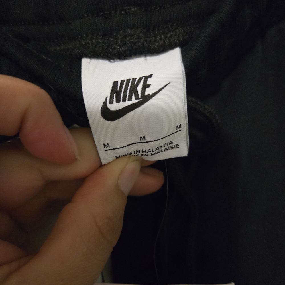 Nike Black & White Air Logo Men's Shorts - Picture 4 of 9